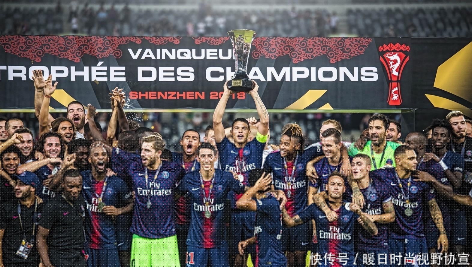 两人以简洁 两人以简洁