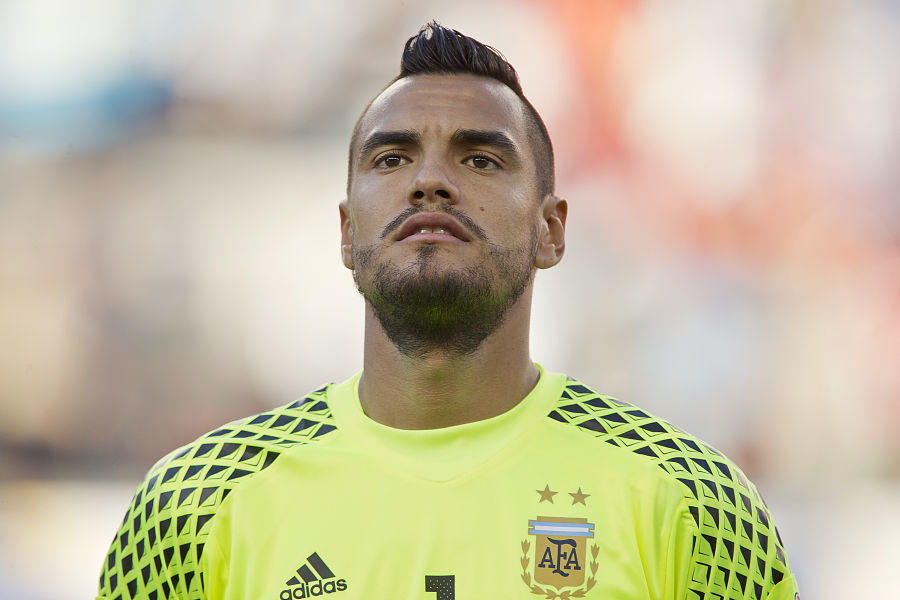 一座球场 一座球场